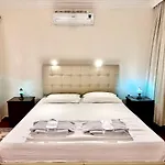 Villa Burcu , Magnificent Sea View, Cozy, Free Otopark, Free Wifi Bodrum