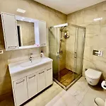 Burcu , Magnificent Sea View, Cozy, Free Otopark, Free Wifi Villa *