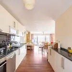 Villa Burcu , Magnificent Sea View, Cozy, Free Otopark, Free Wifi Bodrum