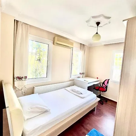 Burcu , Magnificent Sea View, Cozy, Free Otopark, Free Wifi ボドルム