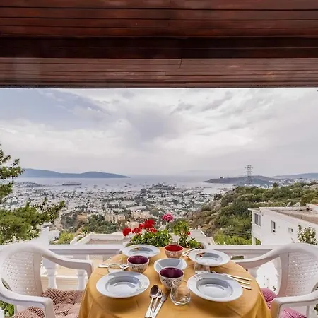 Burcu , Magnificent Sea View, Cozy, Free Otopark, Free Wifi ヴィラ ボドルム