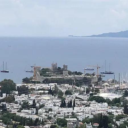 וילה Burcu , Magnificent Sea View, Cozy, Free Otopark, Free Wifi בודרום