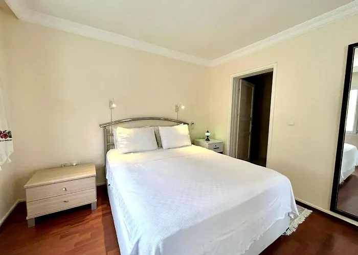 Burcu , Magnificent Sea View, Cozy, Free Otopark, Free Wifi Бодрум