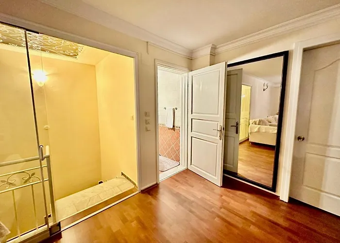 Burcu , Magnificent Sea View, Cozy, Free Otopark, Free Wifi *