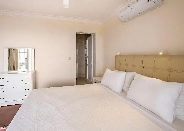 Burcu , Magnificent Sea View, Cozy, Free Otopark, Free Wifi *