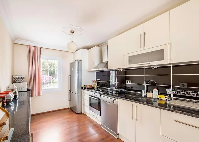 Burcu , Magnificent Sea View, Cozy, Free Otopark, Free Wifi וילה בודרום