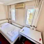 Burcu , Magnificent Sea View, Cozy, Free Otopark, Free Wifi * Bodrum