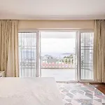 Villa Burcu , Magnificent Sea View, Cozy, Free Otopark, Free Wifi *