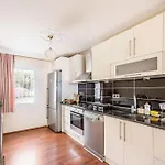 Burcu , Magnificent Sea View, Cozy, Free Otopark, Free Wifi Villa Bodrum
