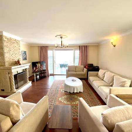 Burcu , Magnificent Sea View, Cozy, Free Otopark, Free Wifi Villa Bodrum