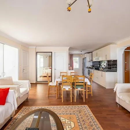 Burcu , Magnificent Sea View, Cozy, Free Otopark, Free Wifi * Bodrum