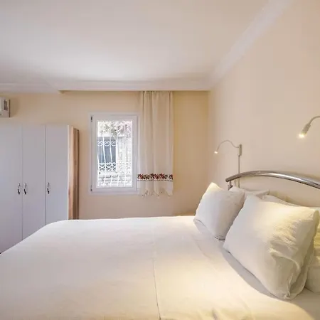 Villa Burcu , Magnificent Sea View, Cozy, Free Otopark, Free Wifi Bodrum